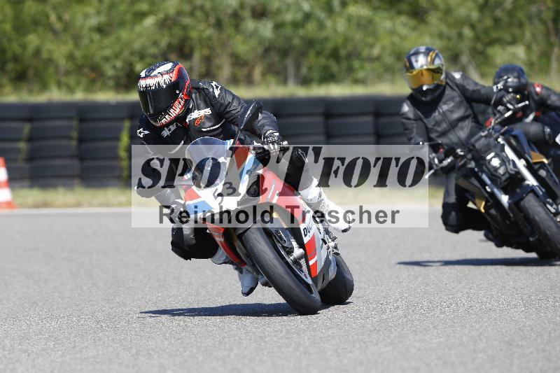 Archiv-2025/48 25.08.2025 Cornu Master School ADR/gruen-vert/53